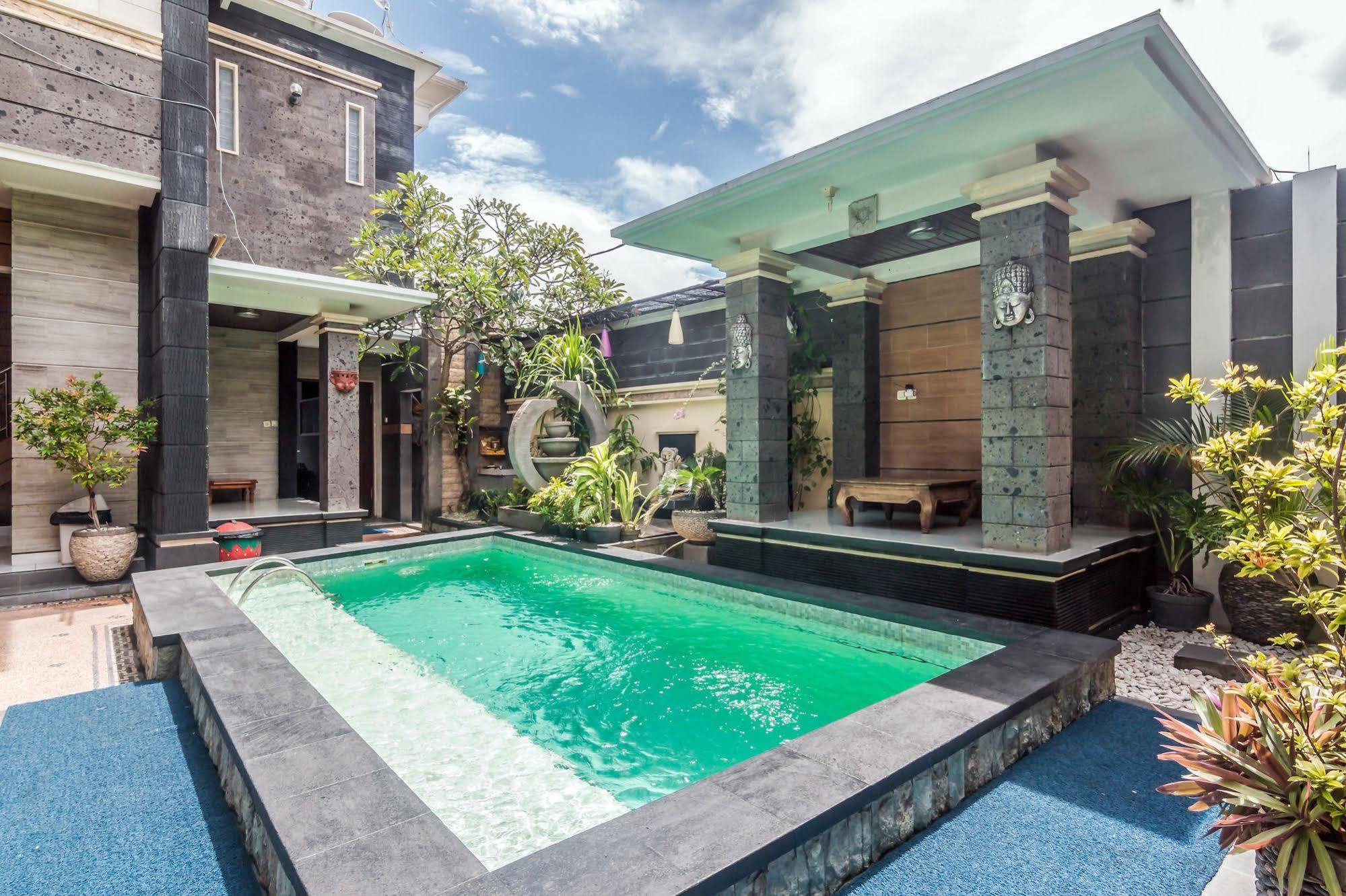 Hotel Denays House Jimbaran Exterior foto